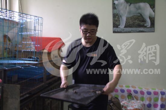 ÿ���糿8�c�룬�ﳿ���������������l(w��i)�����M(j��n)��������Ҋ��(x��)ӛ�� ���� �z