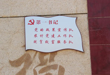 002.jpg