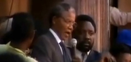 �������������������w �����������