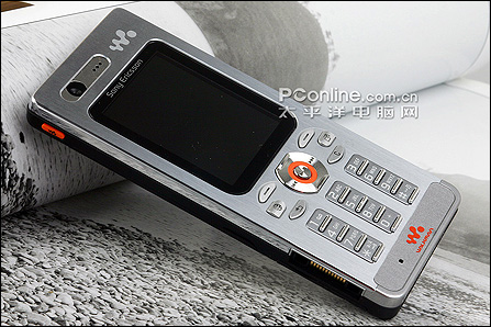 索愛(ài)W880評(píng)測(cè)