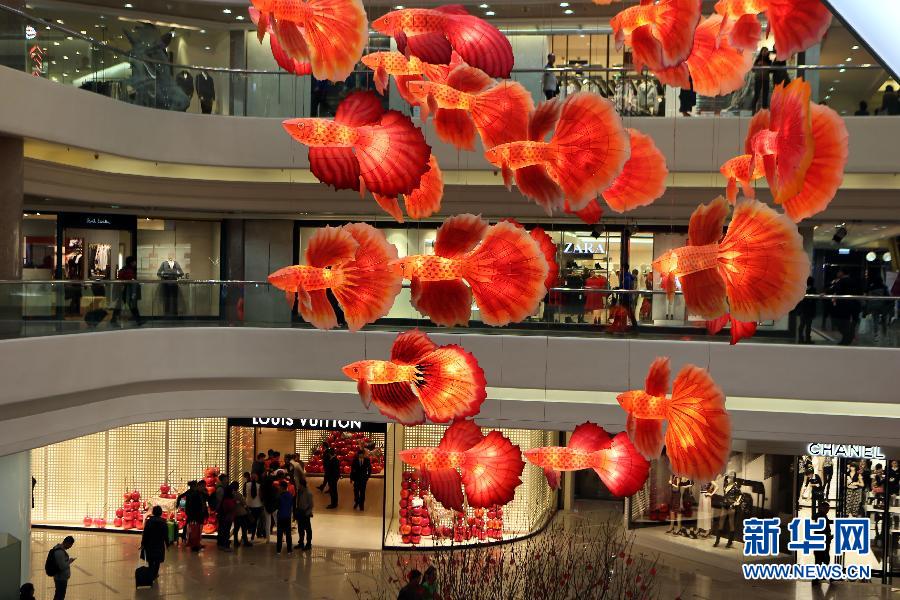 1��22�գ�����b�һ�µ��~茞��r���V��ُ��R����������۸����̈����������Y�ʡ��b�һ�£��ʬF������ϲ�c��ա� ���A��ӛ�����i�z