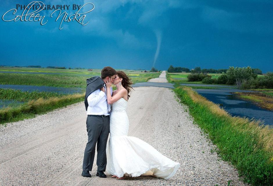 ��Ӣ����ÿ���]��7��6�Ո�������ô��_˹�ˏ؜�(Saskatchewan)�zӰ�����ա���˹��(Colleen Niska)��һ�������Ĕz�鼆�Օr�ⲻ��֮�����L��һ��ͻ������������L��׌�@�������w���һ�ѽK���y���į���������