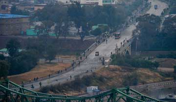 ���r�ڄ��h����70����-������zӰ����׽ƽ������.jpg