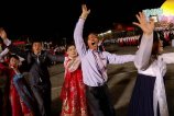 ���ؕr�g2017��4��15�գ����rƽ�����񱊅��Ӵ�ҎģȺ��o��ǰ�����I���˽��ճ��Q��105���ꡣ